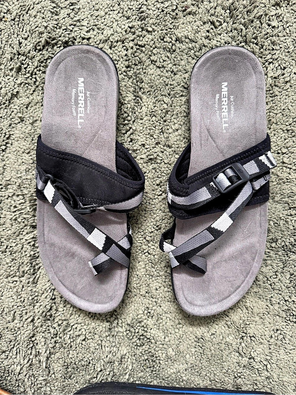 Merrell Women's Black & Gray Sport Sandals